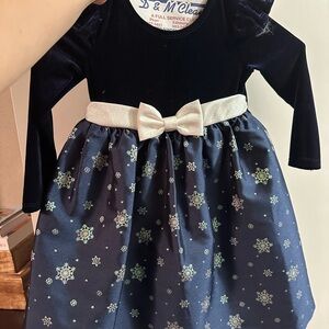 4T snowflake Christmas dress